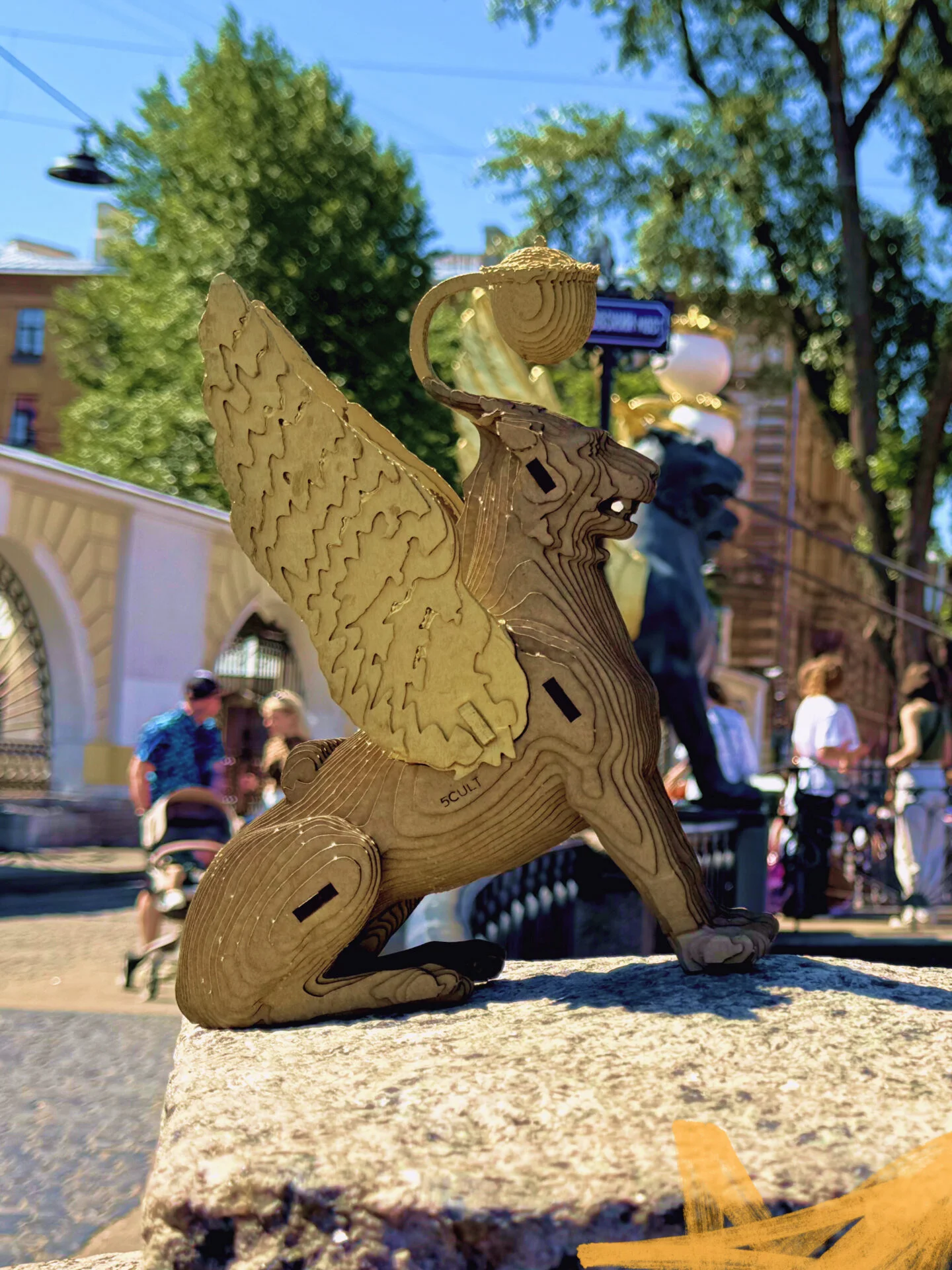 Конструктор 3D из гофрокартона ГРИФОН